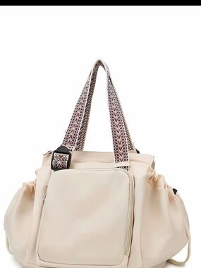 Expandable Drawstring Shoulder/Diaper/Gym Bag in Cream